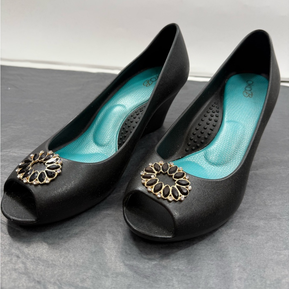 EUC Oka-B Black Jessica Wedges - Picture 3 of 12